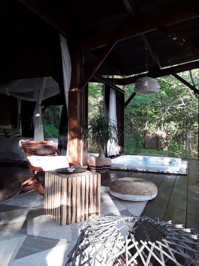 Origne  Les Landines B&B 외부 사진